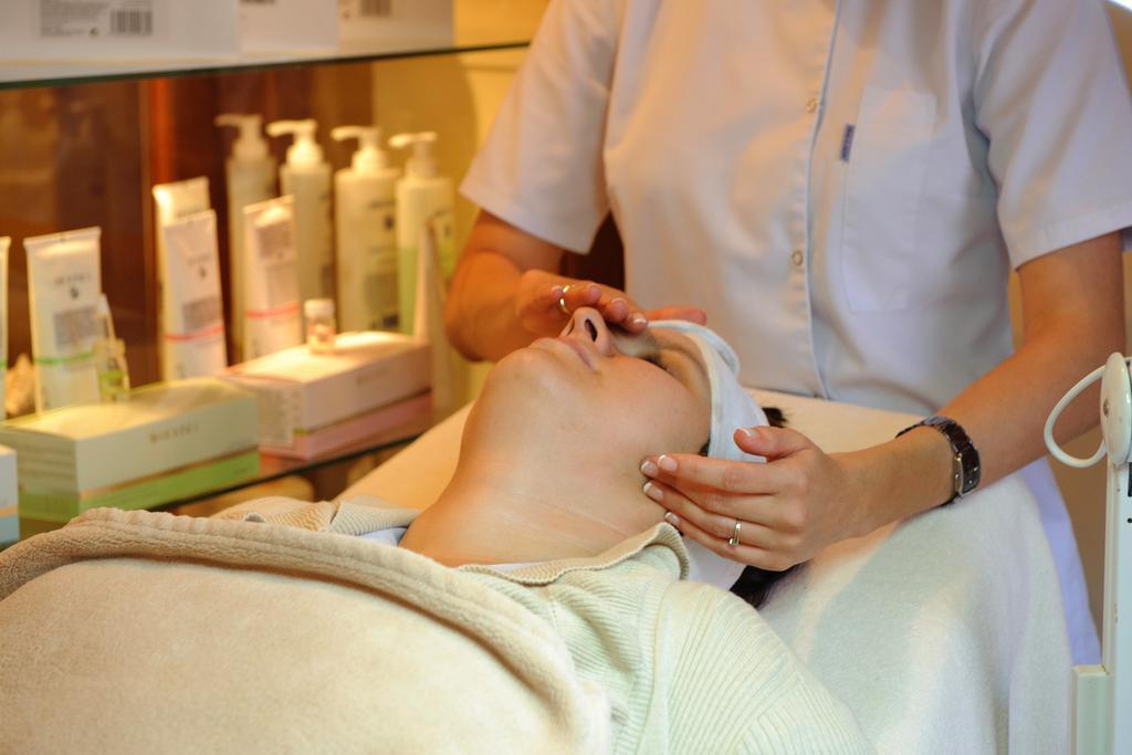 Centrum Ulan Spa Битов Экстерьер фото