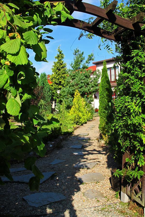 Centrum Ulan Spa Битов Экстерьер фото